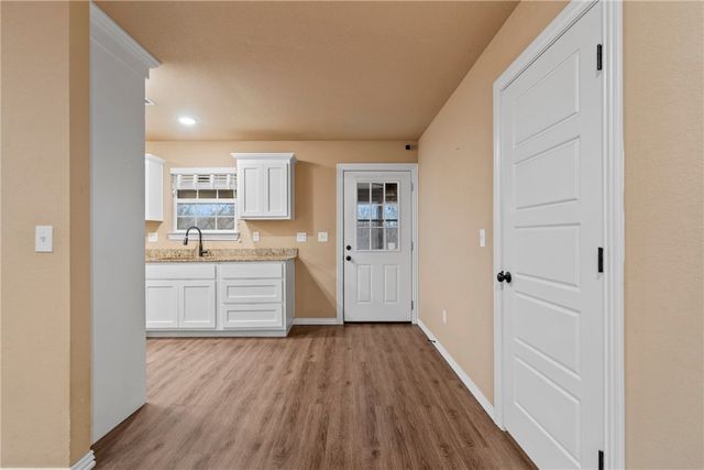 5 Renfrew Lane, Bella Vista, AR 72715