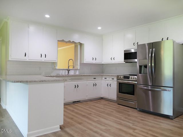 1075 Manns Chapel Road, Pittsboro, NC 27312