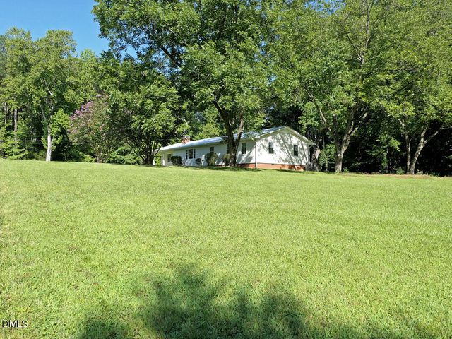 1075 Manns Chapel Road, Pittsboro, NC 27312