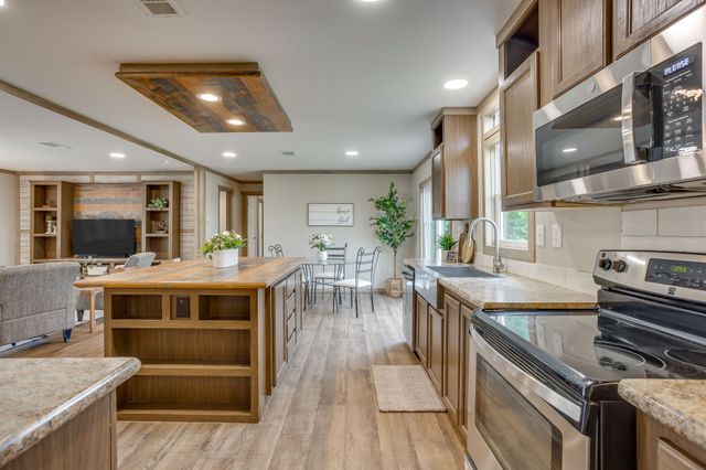 5805 County Road 312, Alvarado, TX 76009