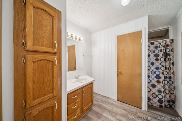 69915 S 334 Road, Wagoner, OK 74467