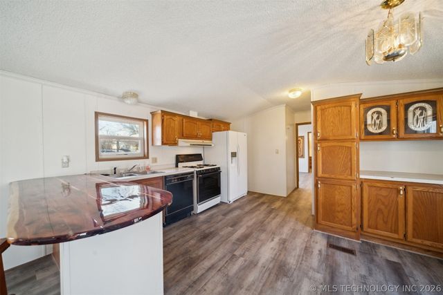 69915 S 334 Road, Wagoner, OK 74467