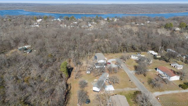 69915 S 334 Road, Wagoner, OK 74467