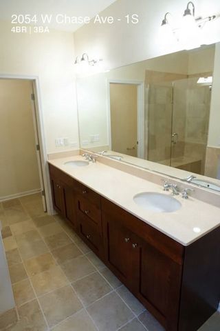 2054 W Chase Avenue 1S, Chicago, IL 60645