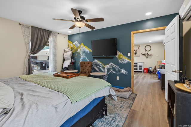 1235 Gayle, Poteet, TX 78065