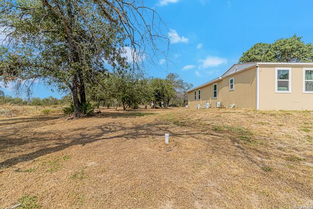 1235 Gayle, Poteet, TX 78065