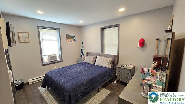 4002 Chew Street, South Whitehall Twp, PA 18104
