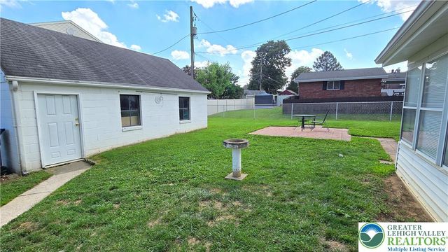4002 Chew Street, South Whitehall Twp, PA 18104