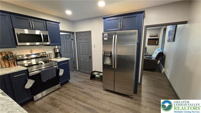 4002 Chew Street, South Whitehall Twp, PA 18104
