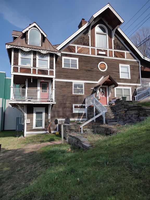 6 Park Street, Randolph, VT 05060