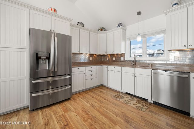 76 Sheridan Street, Waretown, NJ 08758