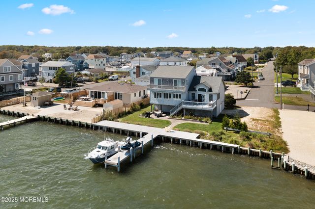 76 Sheridan Street, Waretown, NJ 08758