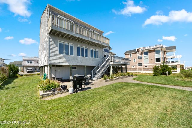 76 Sheridan Street, Waretown, NJ 08758