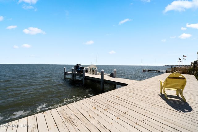 76 Sheridan Street, Waretown, NJ 08758