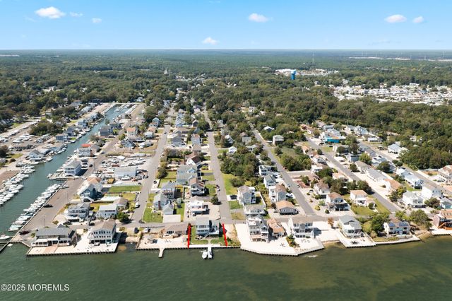 76 Sheridan Street, Waretown, NJ 08758