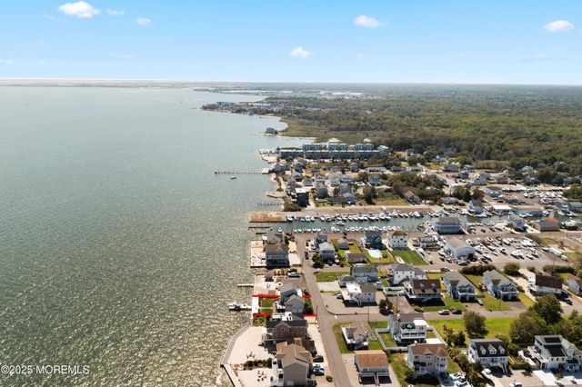 76 Sheridan Street, Waretown, NJ 08758