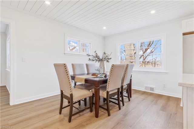 334 Country Lane, Mocksville, NC 27028