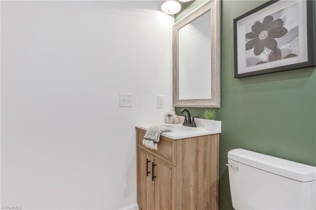 334 Country Lane, Mocksville, NC 27028