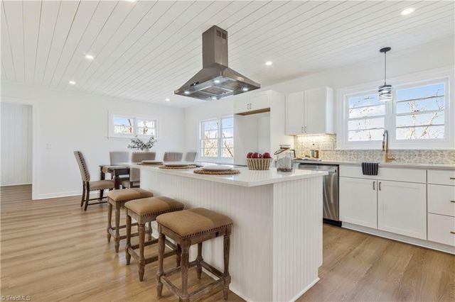 334 Country Lane, Mocksville, NC 27028