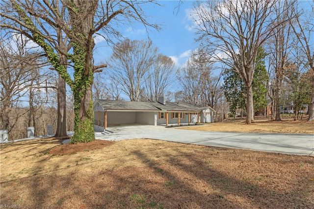 334 Country Lane, Mocksville, NC 27028