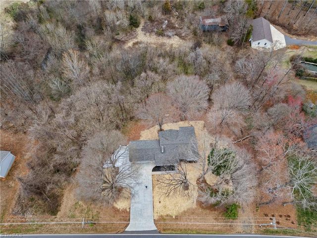 334 Country Lane, Mocksville, NC 27028