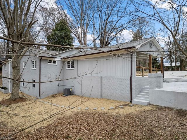 334 Country Lane, Mocksville, NC 27028