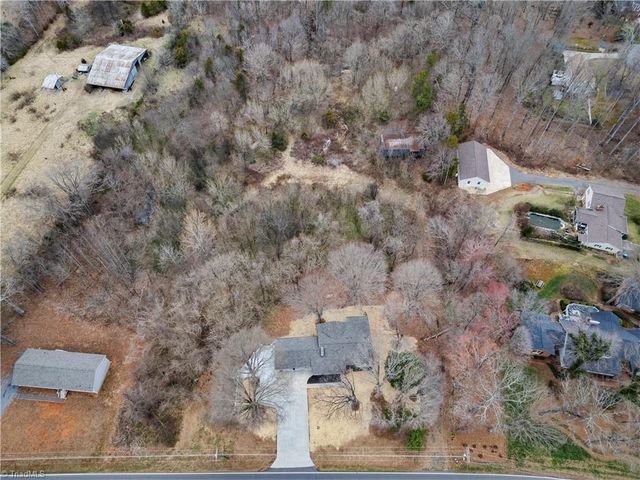334 Country Lane, Mocksville, NC 27028