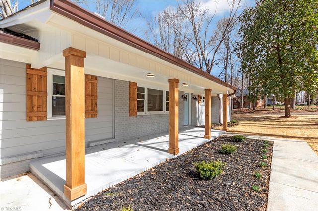 334 Country Lane, Mocksville, NC 27028