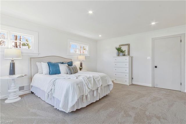 334 Country Lane, Mocksville, NC 27028