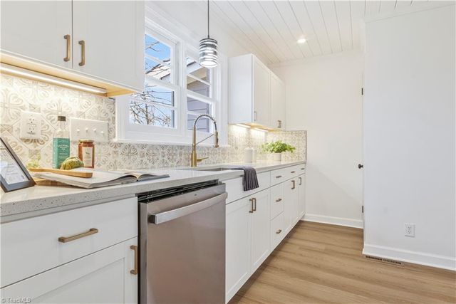 334 Country Lane, Mocksville, NC 27028