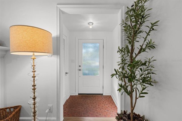 220 S GLEN AVENUE, Tampa, FL 33609