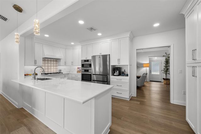 220 S GLEN AVENUE, Tampa, FL 33609