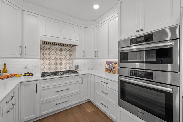 220 S GLEN AVENUE, Tampa, FL 33609