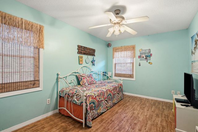 1125 SPANISH OAKS DRIVE W, Palm Harbor, FL 34683