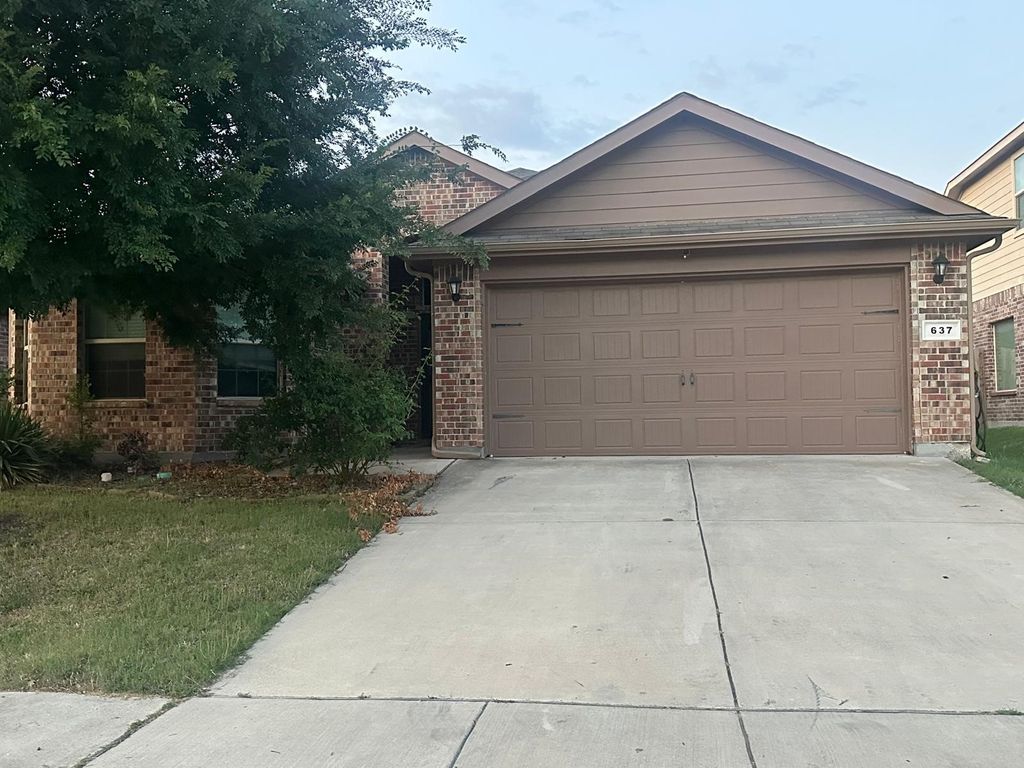 637 Cameron Way, Azle, TX 76020