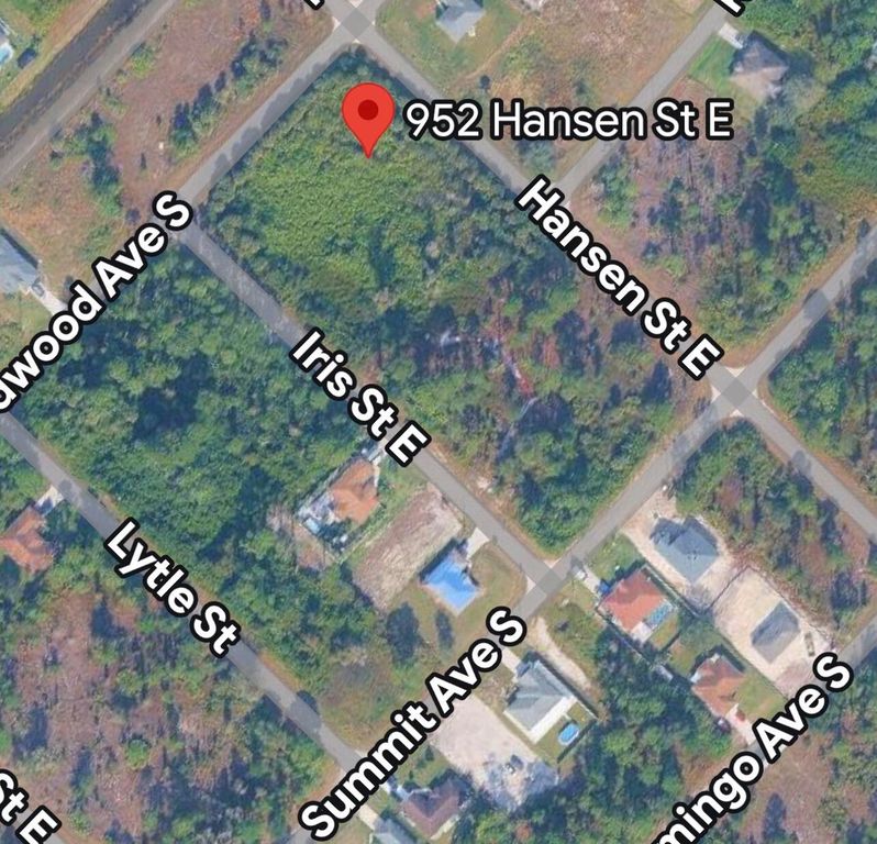 952 Hansen Street E, Lehigh Acres, FL 33974
