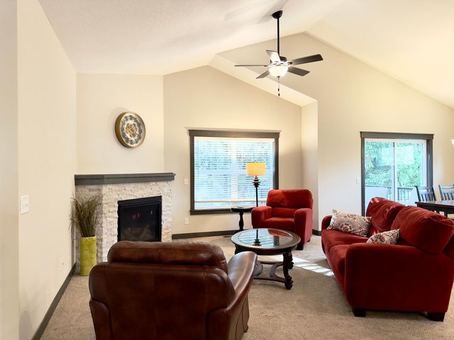 19967 Hiawatha Court, Lakeville, MN 55044