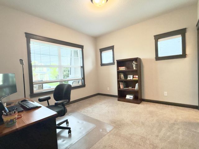 19967 Hiawatha Court, Lakeville, MN 55044
