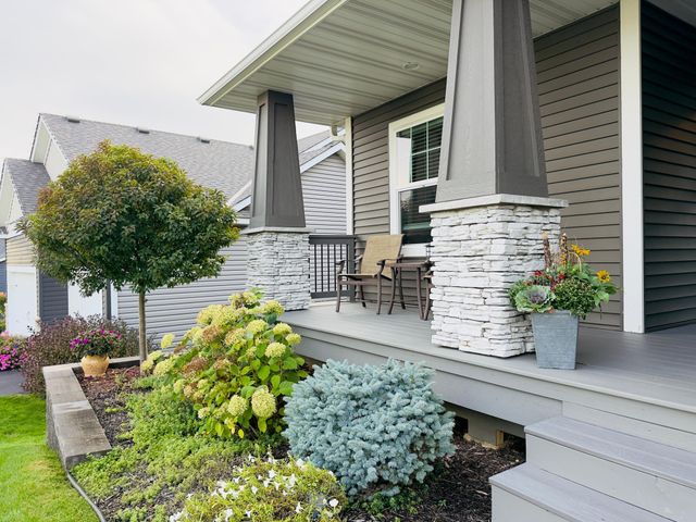 19967 Hiawatha Court, Lakeville, MN 55044