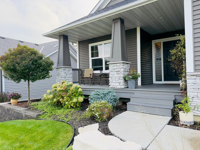 19967 Hiawatha Court, Lakeville, MN 55044