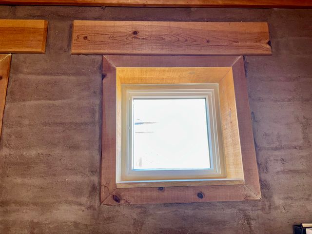 87 Camino Ulibarri, Veguita, NM 87062