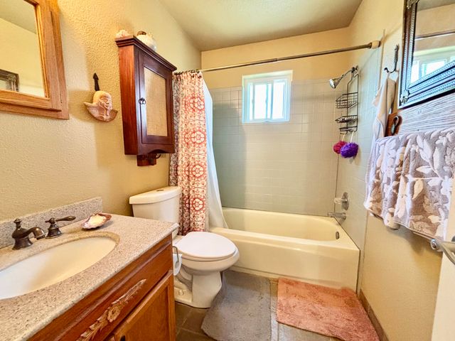 87 Camino Ulibarri, Veguita, NM 87062