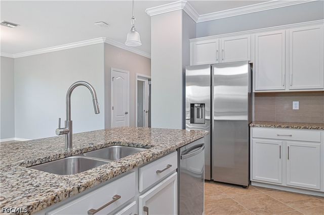 16088 Palmetto Prairie DR, Alva, FL 33920