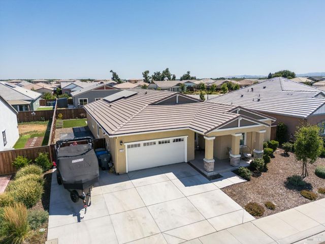 1765 Butterfly Ln, Dixon, CA 95620