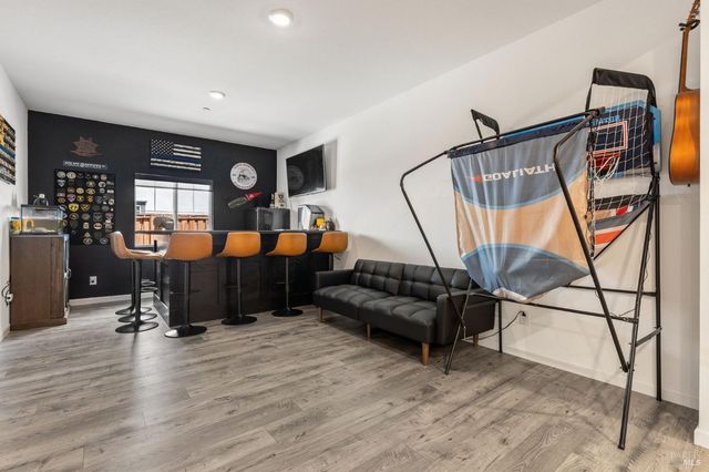 1765 Butterfly Ln, Dixon, CA 95620