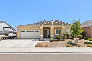 1765 Butterfly Ln, Dixon, CA 95620