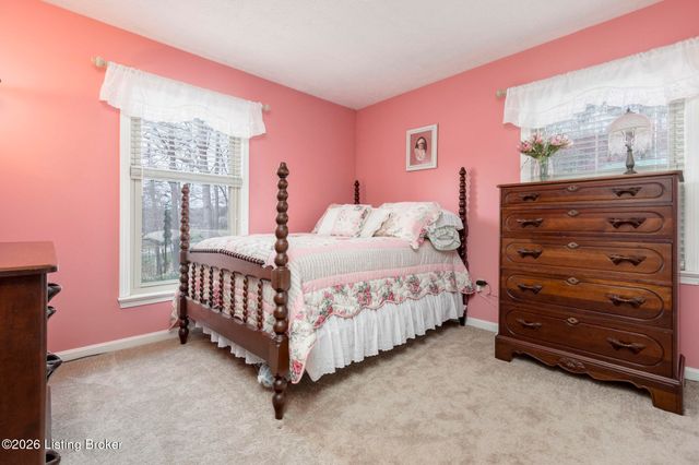 1103 Peaceful Way, Shepherdsville, KY 40165