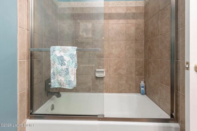 1103 Peaceful Way, Shepherdsville, KY 40165