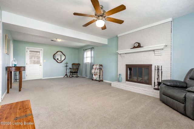 1103 Peaceful Way, Shepherdsville, KY 40165