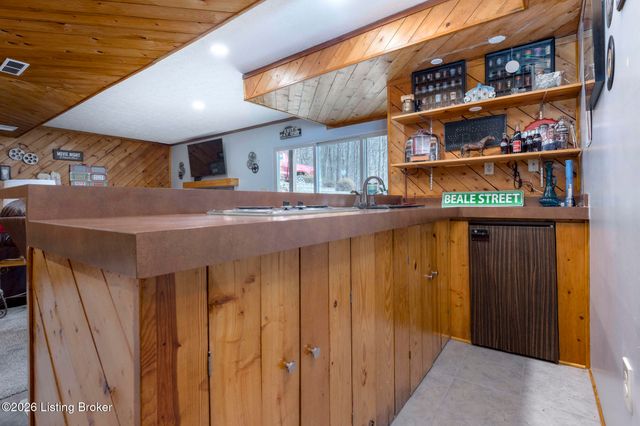 1103 Peaceful Way, Shepherdsville, KY 40165